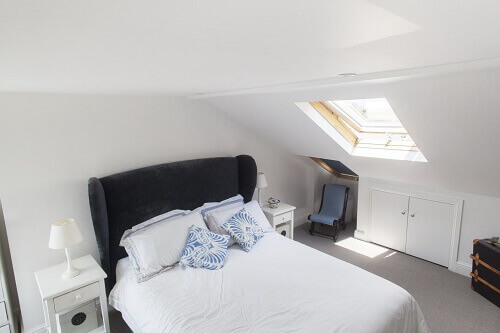 loft conversion by TOP LONDON LOFTS AND EXTENSIONS